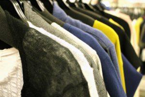 【実践!おしゃれな50代たちがしている9つの習慣〜ファッション編】